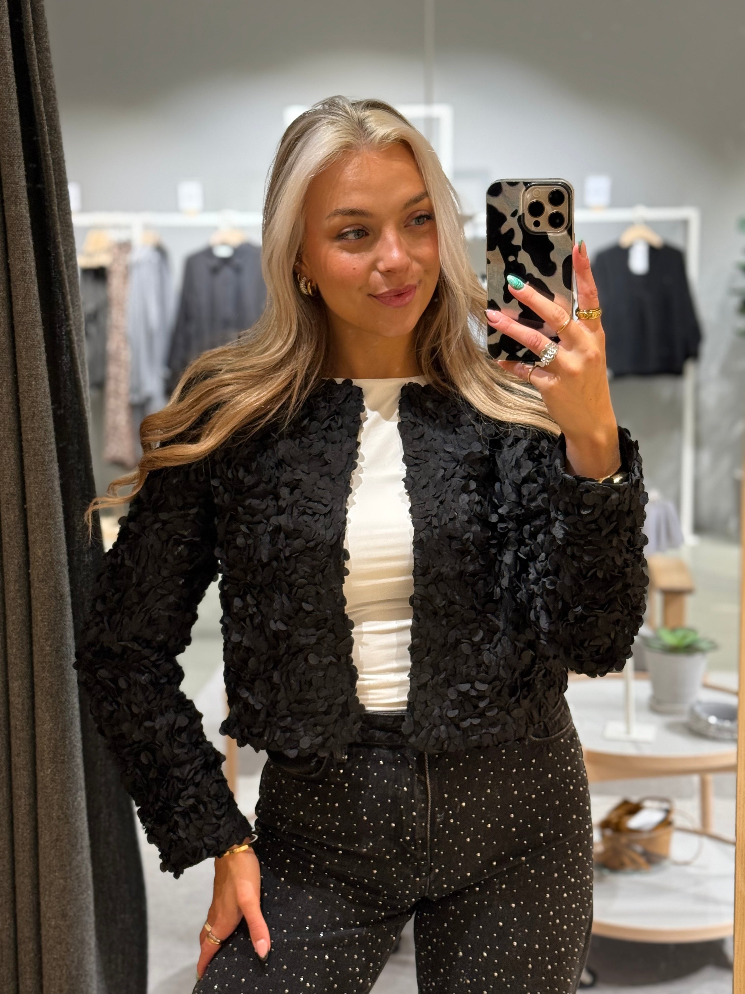 VIROSIE Cardigan - Black Beauty